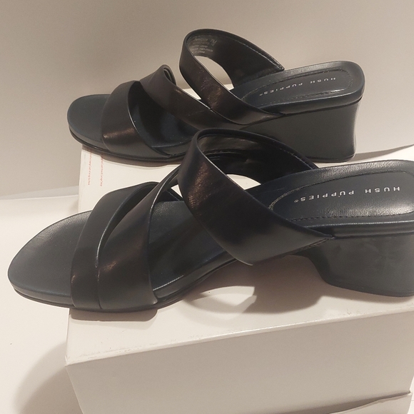 Hush Puppies Navy Blue sandal - Picture 8 of 10